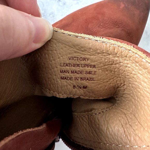 Matisse Victory Brick Leather Pointed Toe Booties - Picture 9 of 12